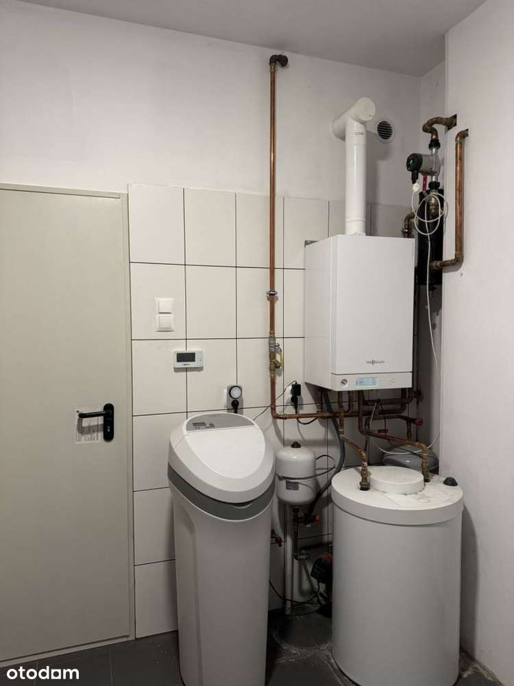 Nowoczesny dom w świetnej lokalizacji-10