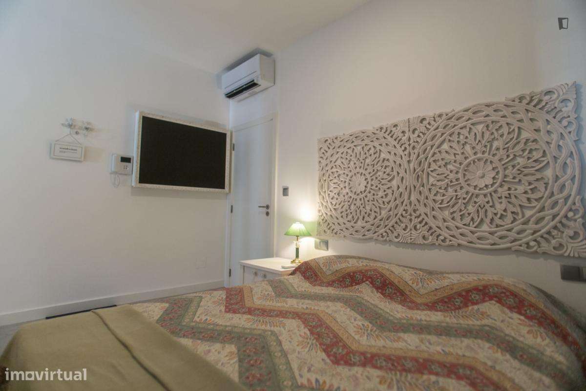 Apartamento com 1 quartos - localizado em Santo Ildefonso Porto - Grande imagem: 4/10