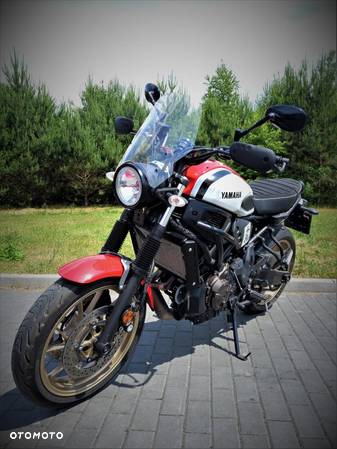 Yamaha XSR - 3