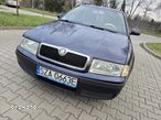 Skoda Octavia 1.6 Ambiente - 27