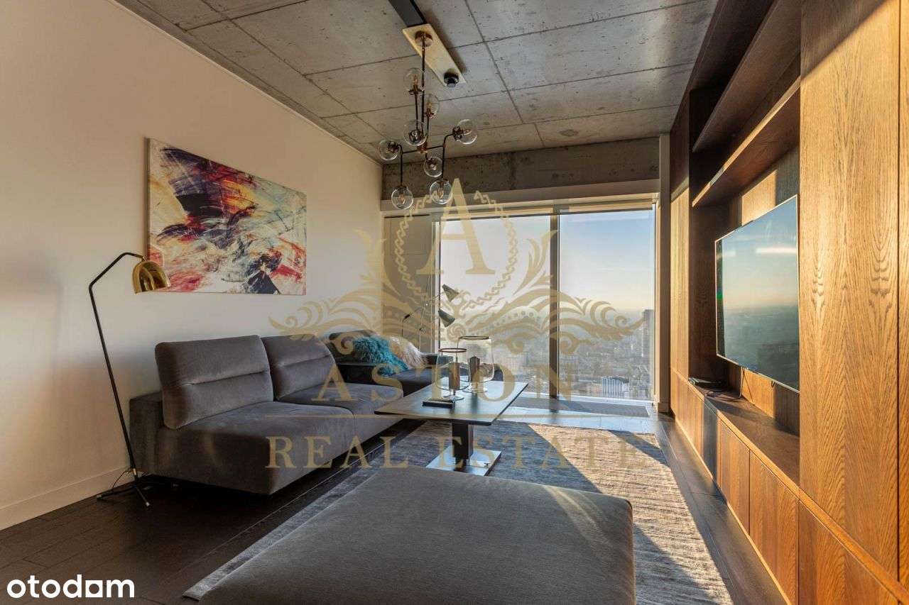 Spectacular apartment on 42nd floor on Złota 44-1