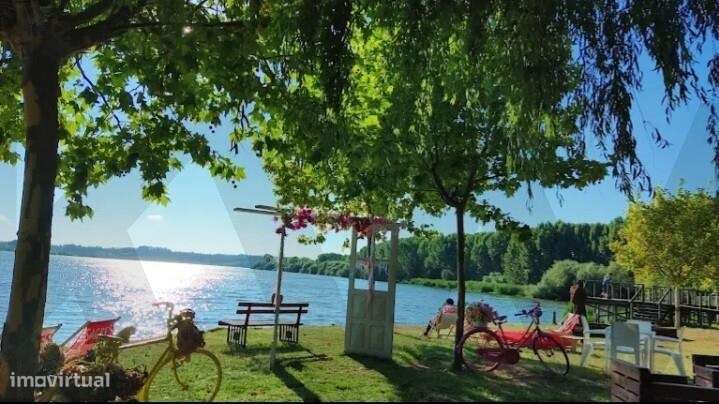 Terreno á venda em Óis da Ribeira, Águeda com 9000 m2  ideal para 14 m - Grande imagem: 2/13