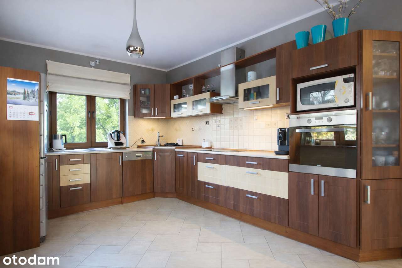 Dom dla dużej rodziny, ogród, dobra komunikacja-5