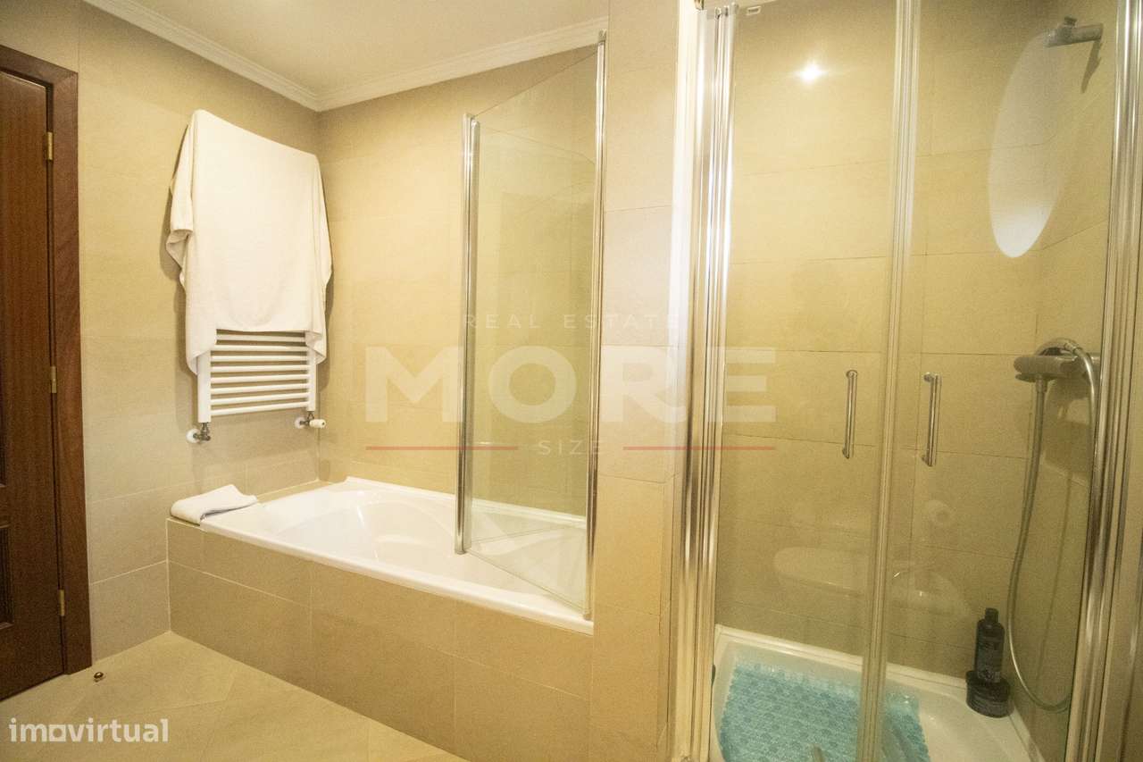 Moradia T5 independente de Gaveto - Caldas da Rainha-41