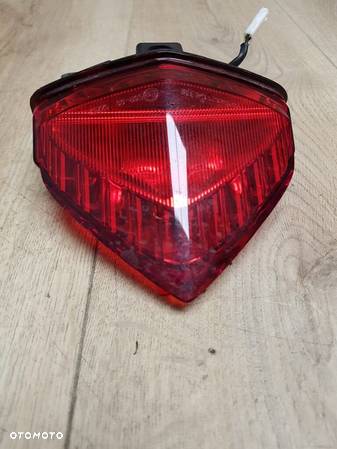 Lampa tył Honda CB1000 R SC60 33701-MFN-ZS0 - 9