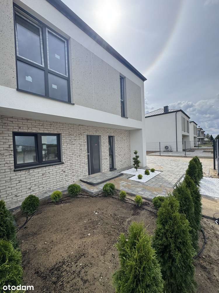 Dom gotowy do odbioru z pompą ciepła-0