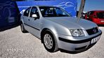 Volkswagen Bora 1.4 Basis - 4