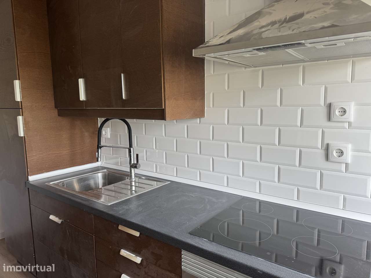 Apartamento T3 no Borel Renovado e Pronto a Habitar: Descubra o Seu R-4