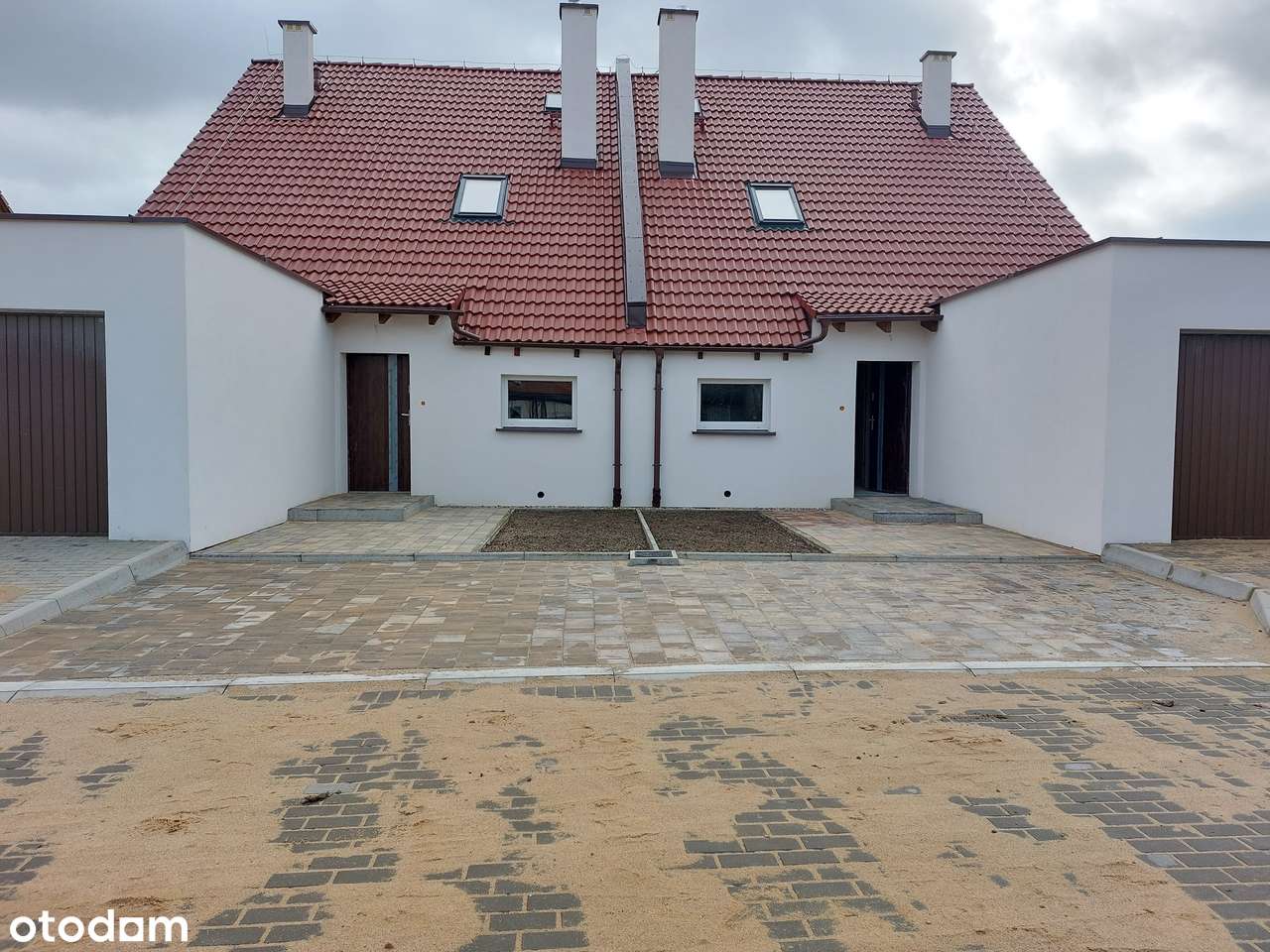 Dom w zabudowie blizniaczej Serby-2
