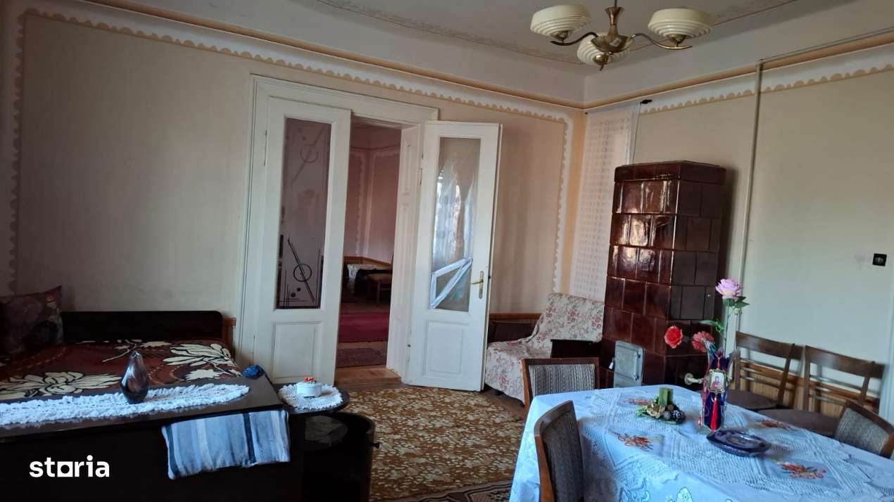 Casa mare 3 camere si teren 3600mp in Nadlac la 475m de centura spre a-7
