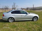 BMW Seria 3 318i - 5