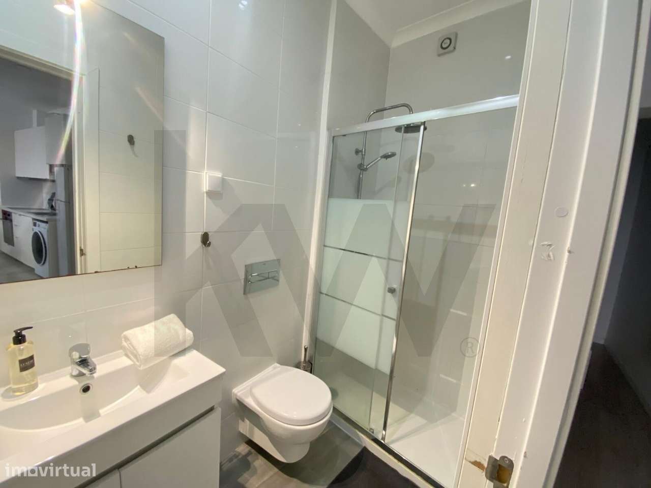 Apartamento T1 na Baixa de Setúbal – Totalmente Mobilado com Licença d - Grande imagem: 2/26