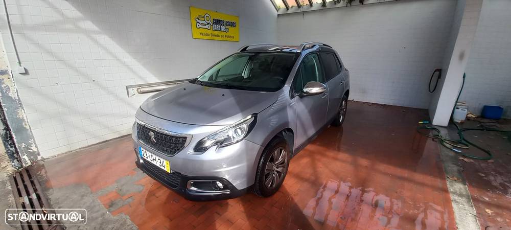 Peugeot 2008 1.2 PureTech Style - 1