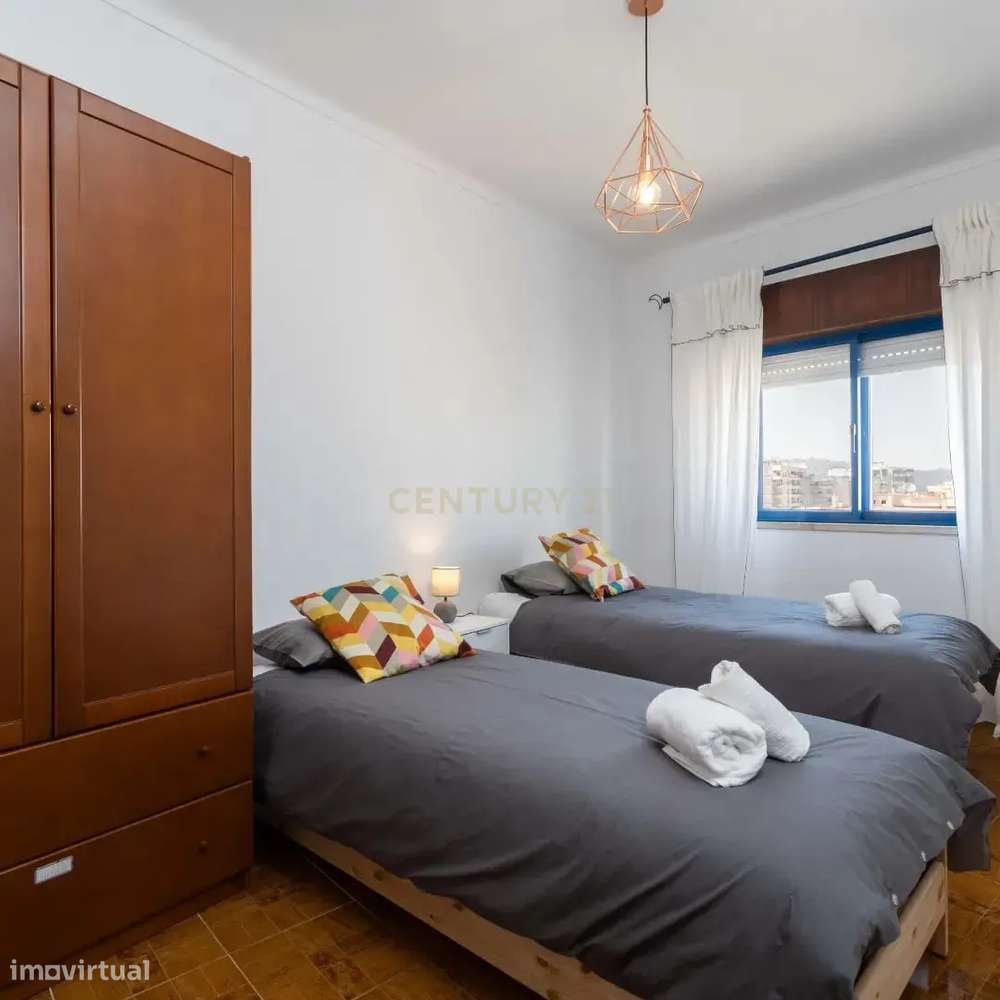 Apartamento T3 com Vista Rio e Garagem – Centro de Setúbal-10