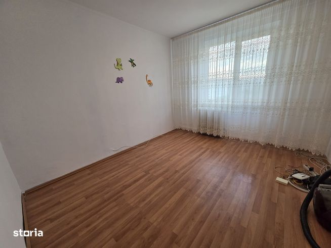 Apartament 3 camere de vanzare Lujerului Intersectie (Bloc 1986)-7