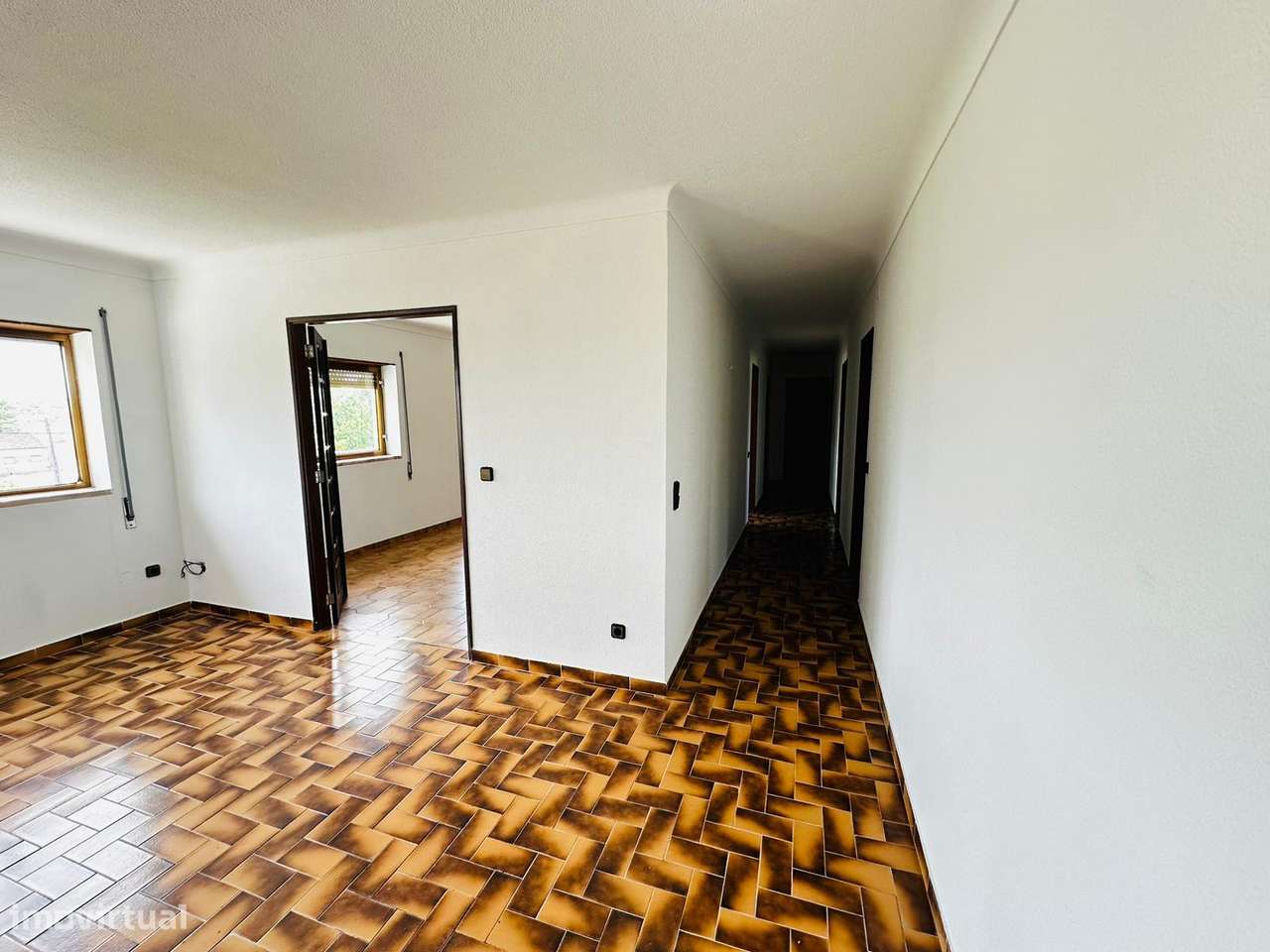 Imóvel de banco : escritura ao abrigo do simplex-31