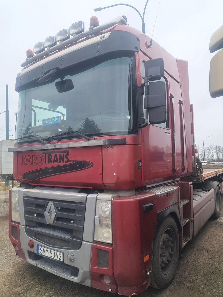 Renault Magnum 2011