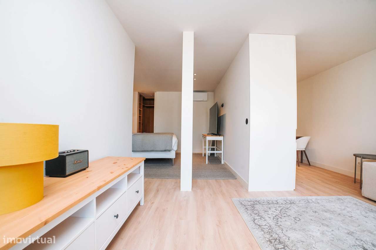 Apartamento T1 em Maximinos com licença para alojamento local-17