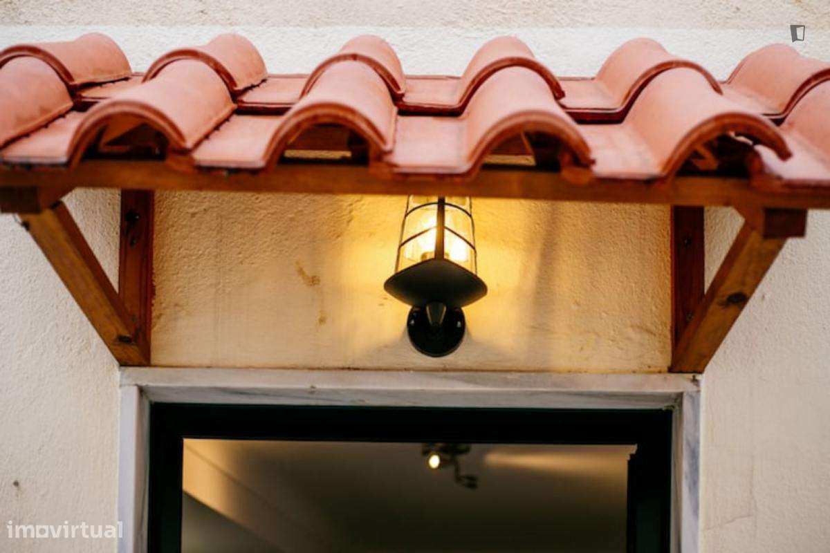 Apartamento com 2 quartos - localizado em Lisbon - Grande imagem: 2/8