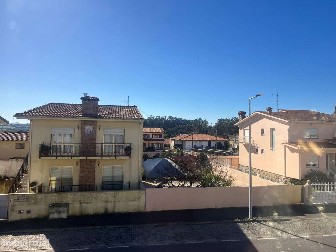 Apartamento T1 como novo, garagem fechada-15