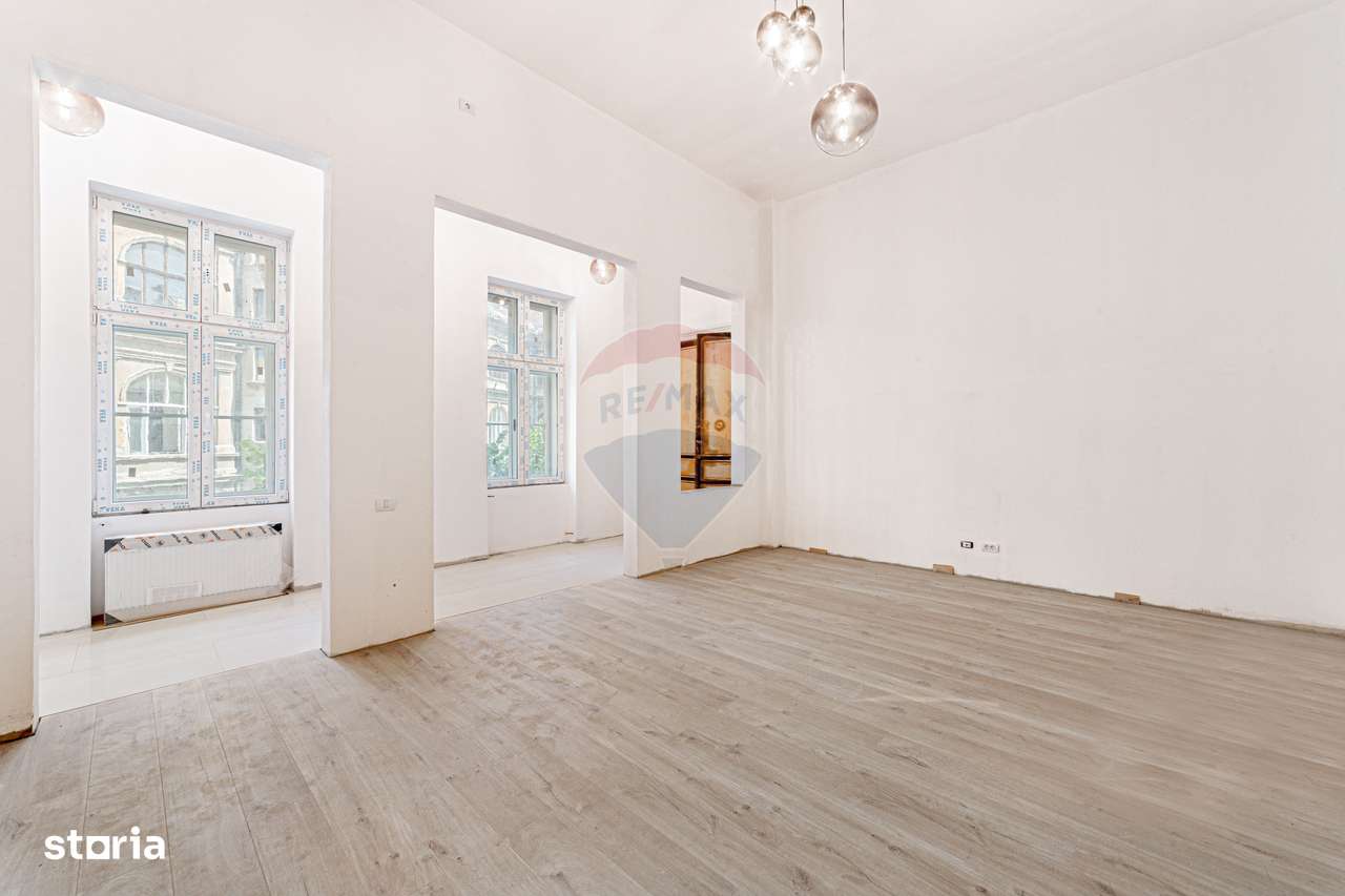 Spațiu de închiriat 149 mp, ultracentral, în Palatul Neumann - Imagine principală: 5/13