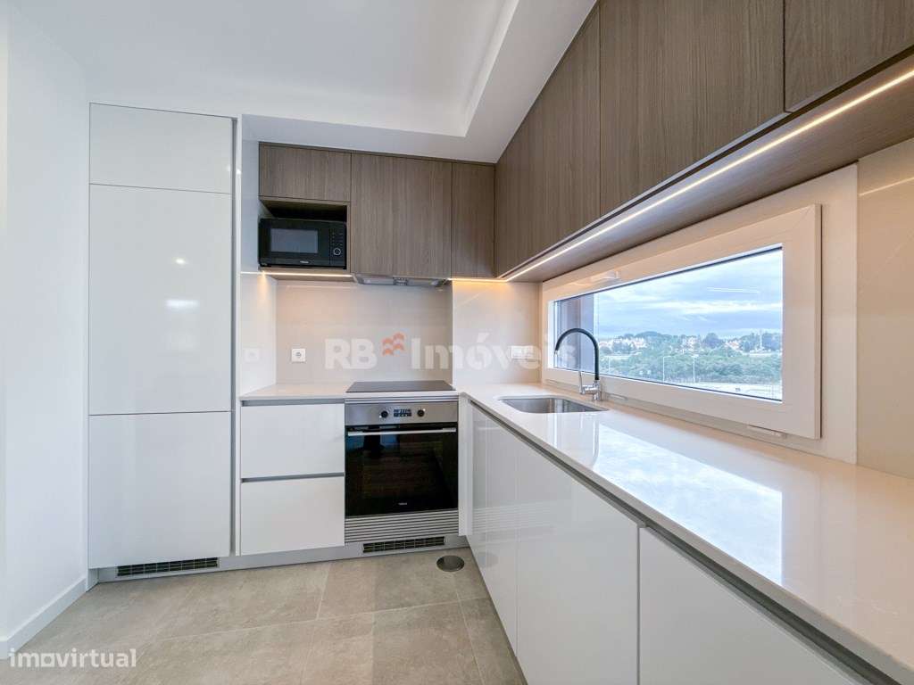 Apartamento T2 Novo c/ Elevador, Garagem e Varanda - Constância - Grande imagem: 5/48