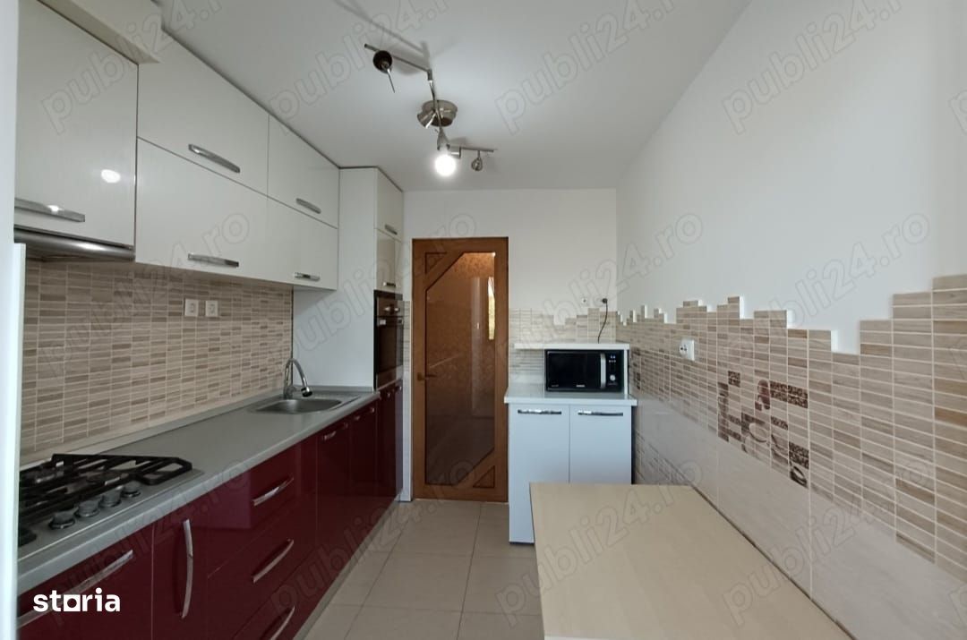 Apartament cu 2 camere,Micro 17