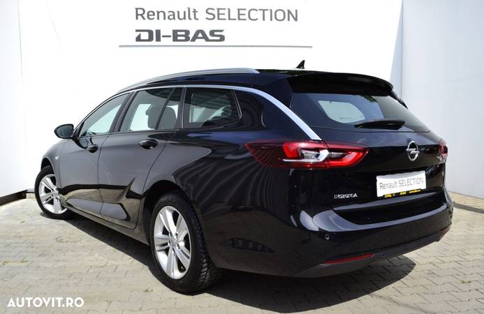 Opel Insignia - 11