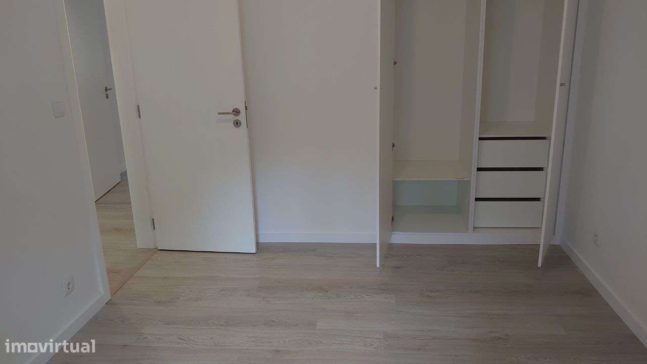 T2 Rua dos Cervantes Lisboa Remodelado-26