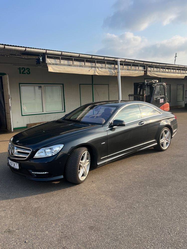 Mercedes-Benz CL C216 500 4-Matic BlueEff 2011