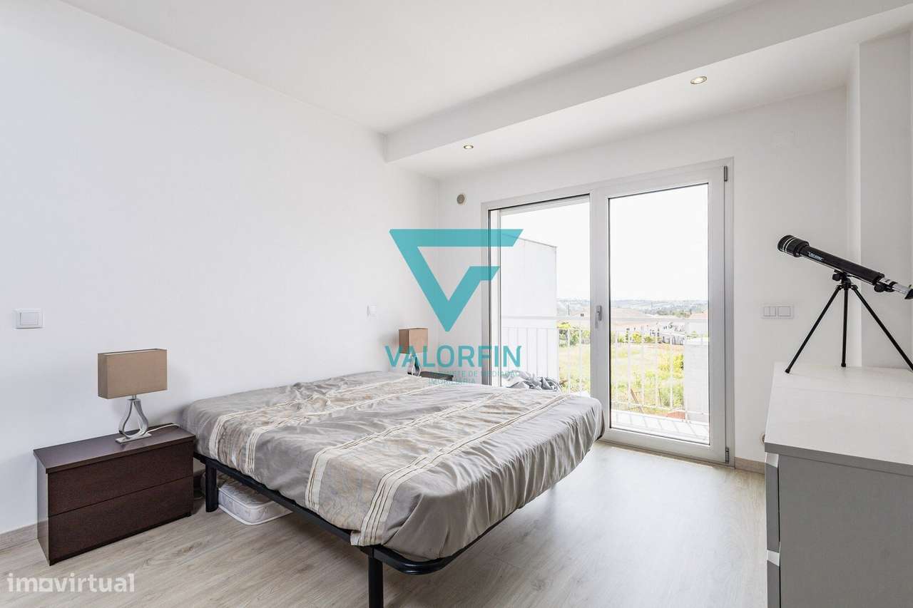 Moradia T4 c/ Logradouro e Garagem - Andrinos / Leiria-30