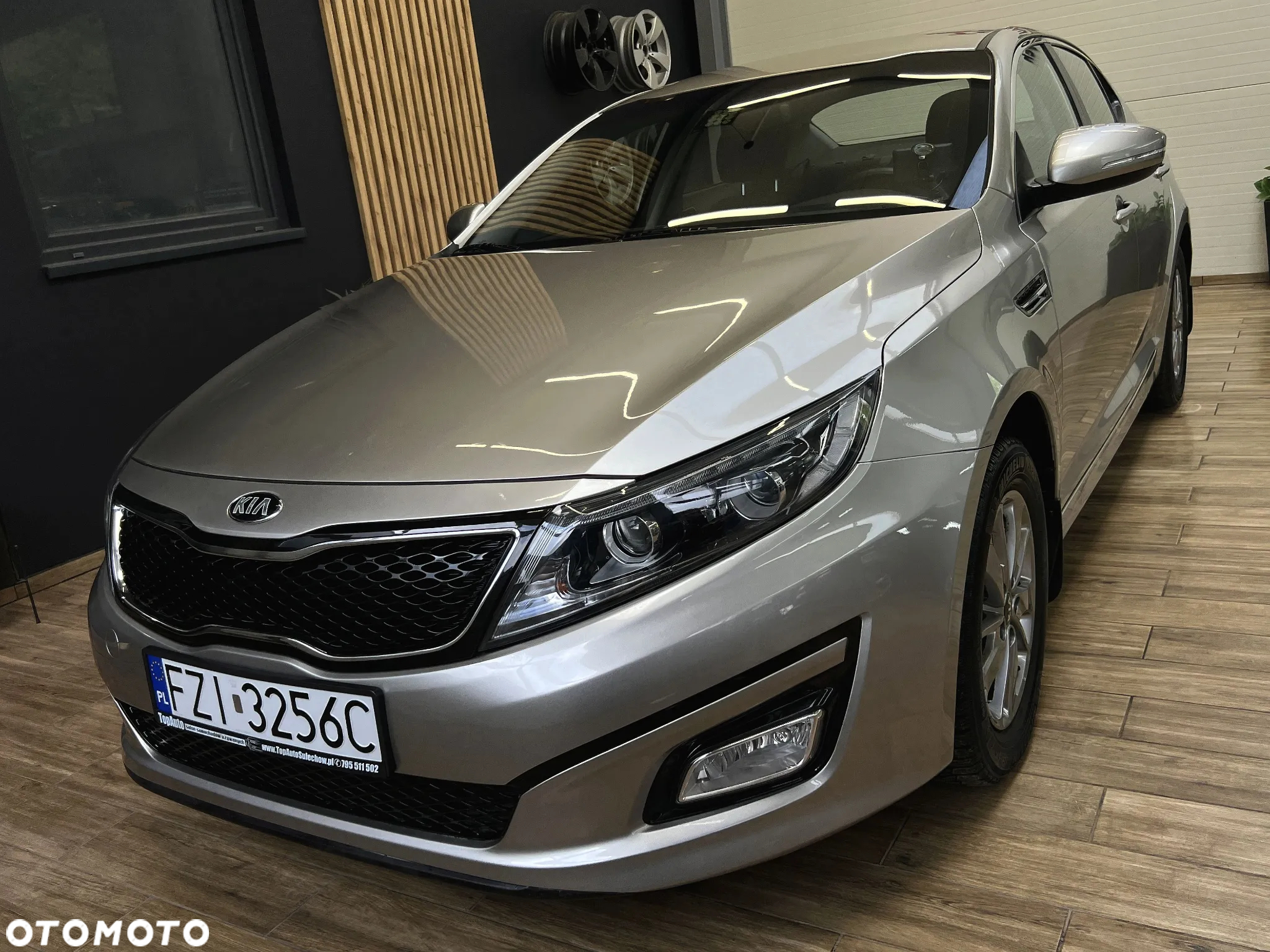 Kia Optima 2.0 M - 12