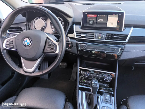 BMW 225xe Active Tourer Line Luxury - 9