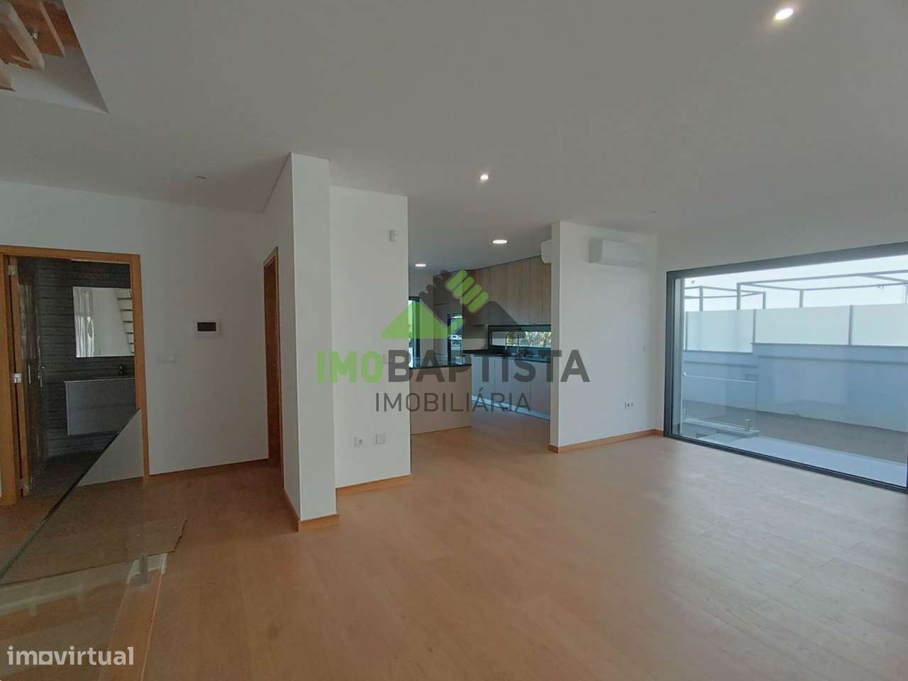 Moradia V3 Nova em Lobão-6