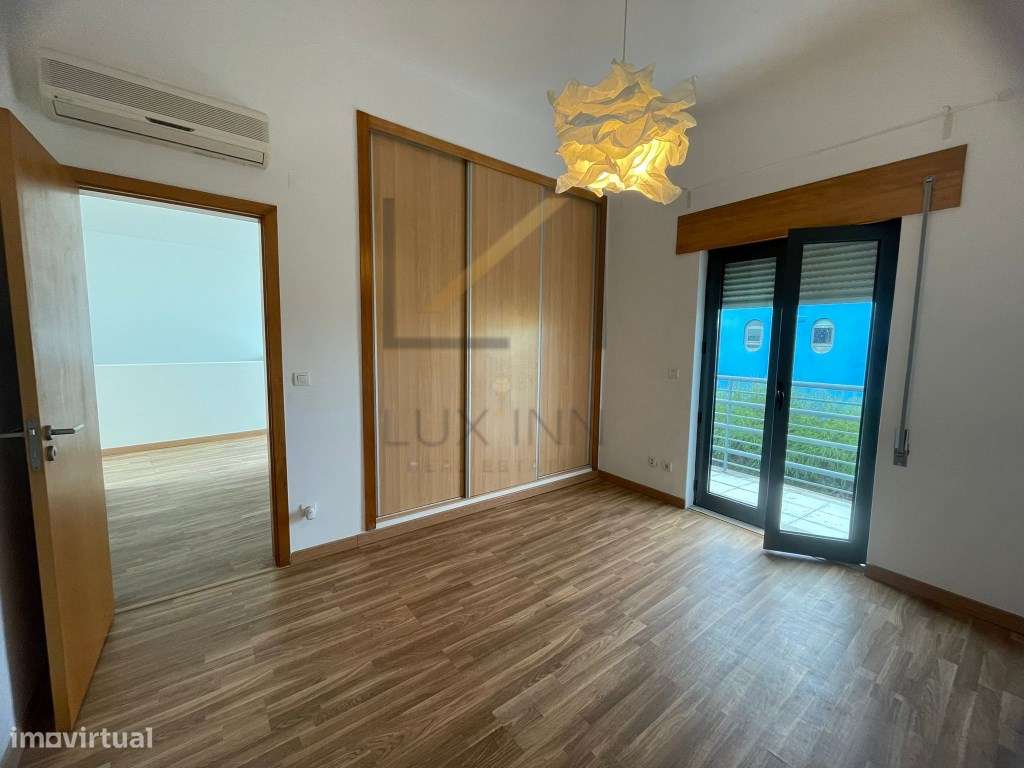 Moradia T3 com Piscina no Condomínio Palmela Village, Quinta do Anj...-44