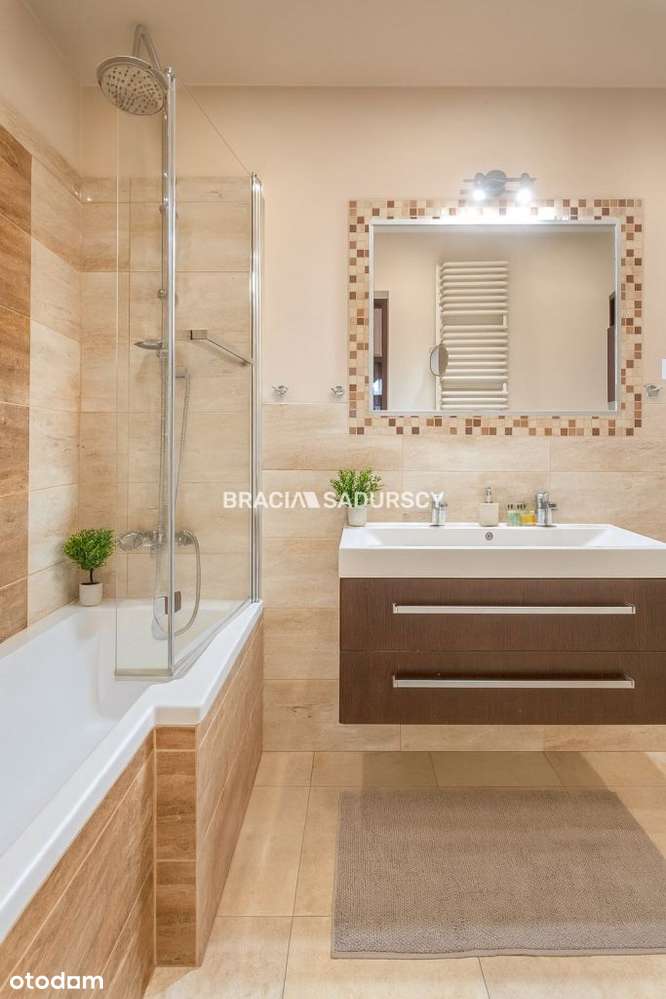 Dwupoziomowe mieszkanie na Ruczaju!-8