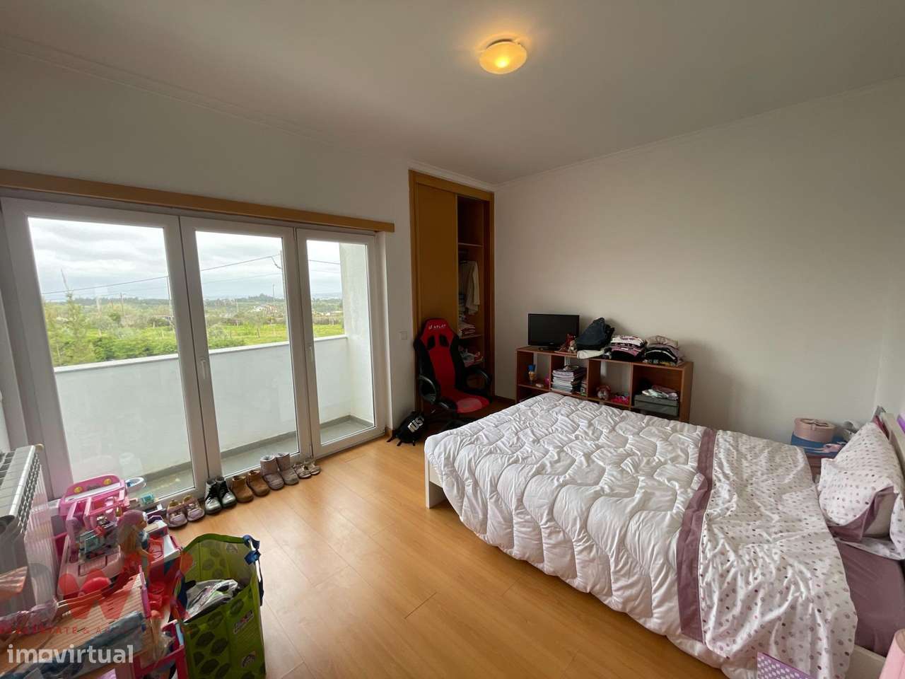 Moradia T4 Moderna com Vista Serra da Estrela-15