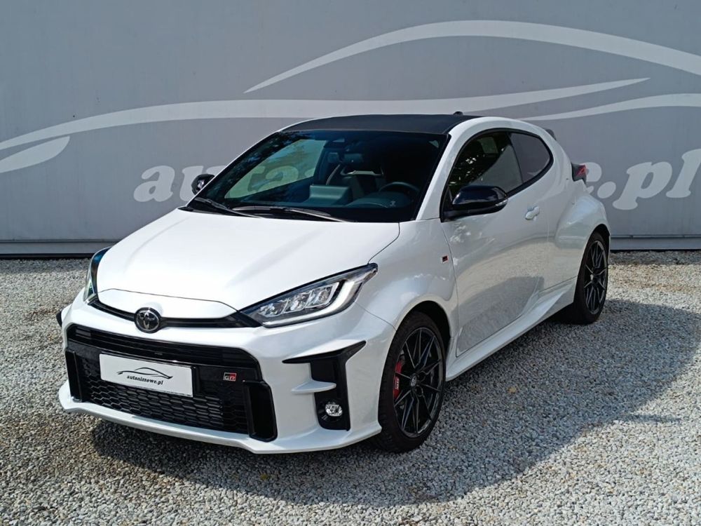 Toyota Yaris 2024
