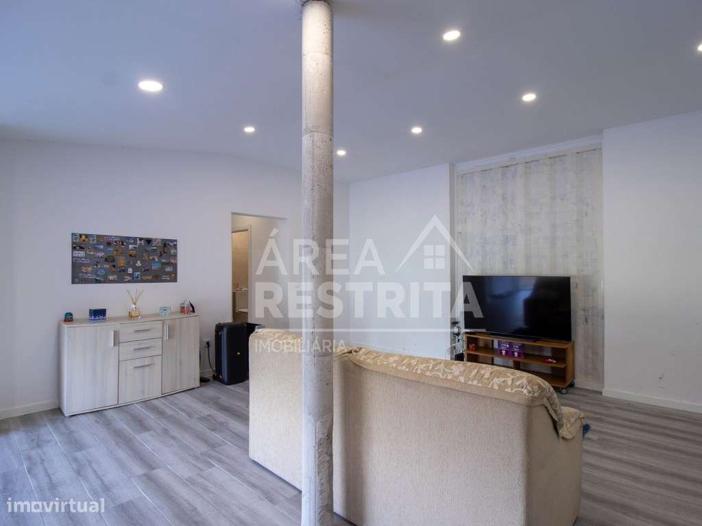 Moradia T2 térrea em Fernão Ferro Quinta da Lobateira - Grande imagem: 5/13