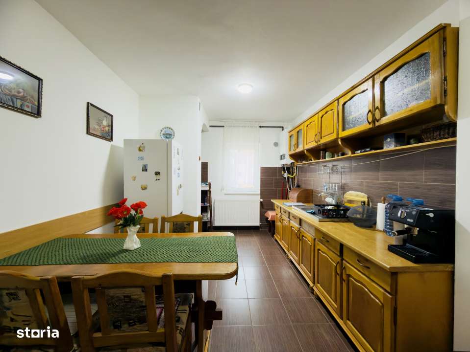 Apartament 4 camere, decomandat, etaj 2, 78mp in Bucovina - Imagine principală: 3/15