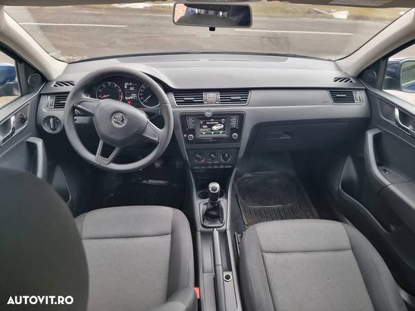 Skoda RAPID 1.2 TSI Active - 7