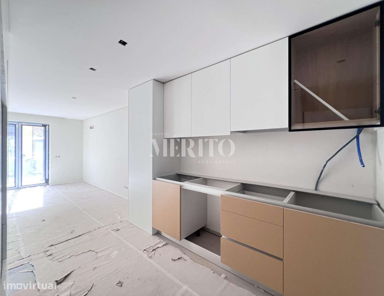 Apartamento T1 Novo junto ao cento da cidade de Braga - Grande imagem: 2/19