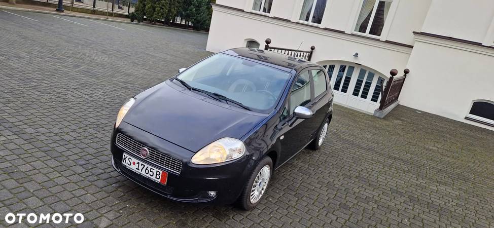 Fiat Grande Punto 1.4 8V Dynamic - 1