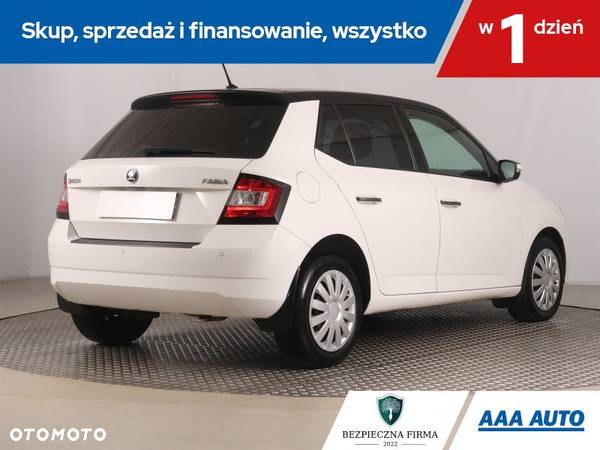 Skoda Fabia - 6