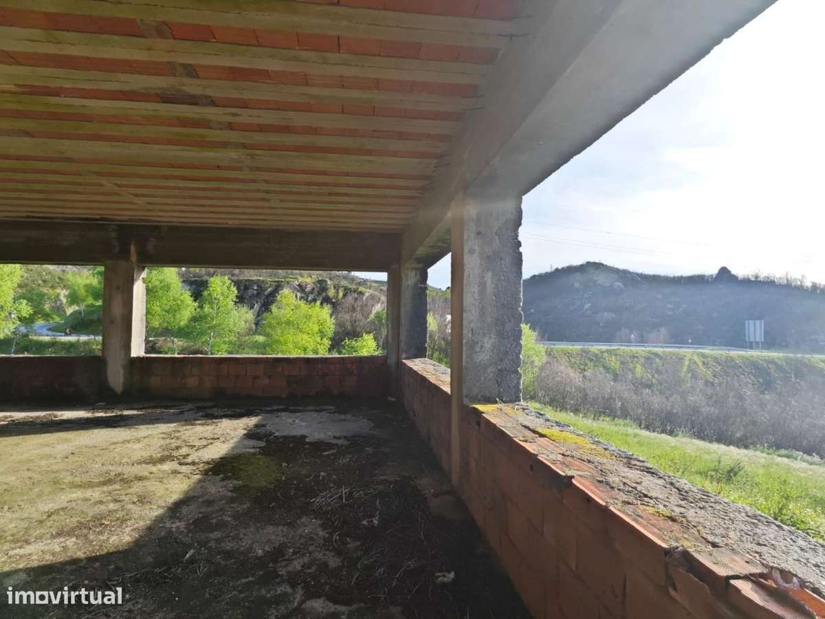Prédio Rústico - Licenciado para Turismo Rural-14