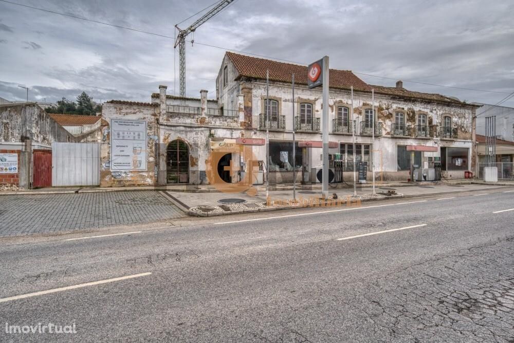 Prédio no centro da Chamusca