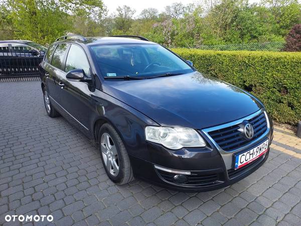 Volkswagen Passat 1.9 TDI Comfortline - 1