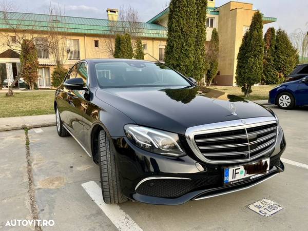 Mercedes-Benz E 220 d Aut. - 3