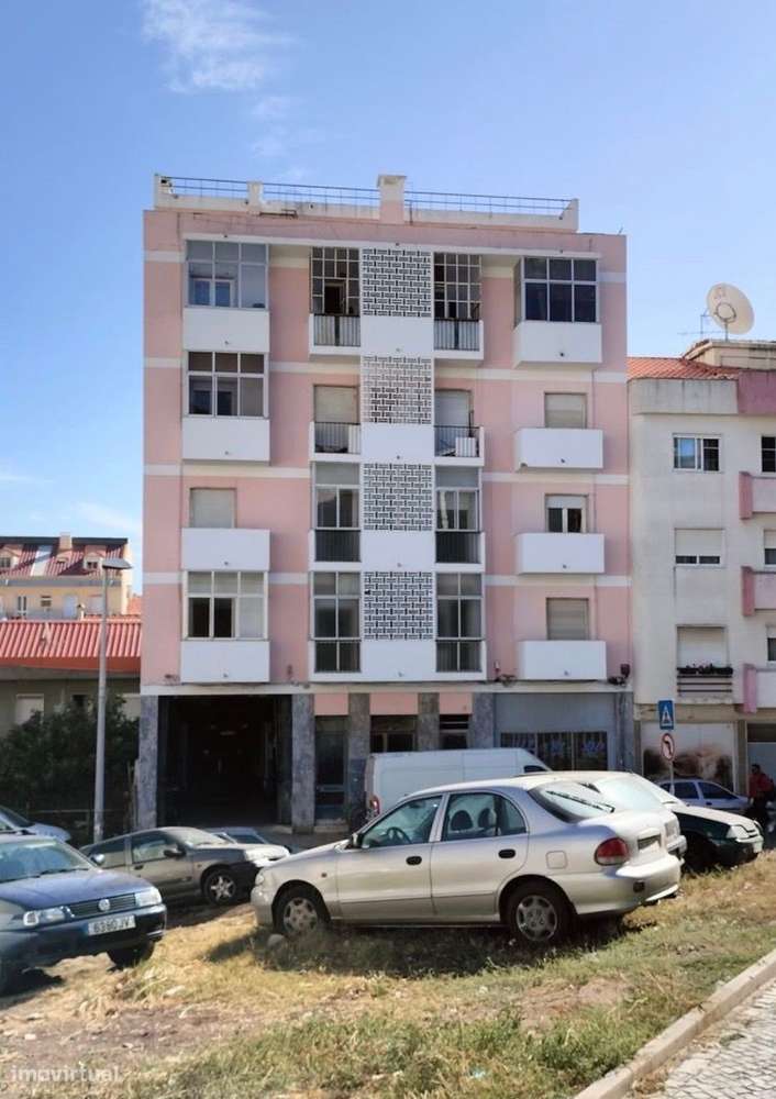 Apartamento T1 na Brandoa-6