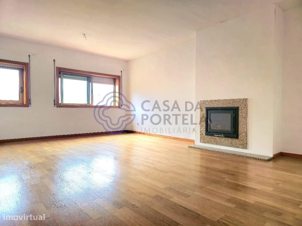 Venda Apartamento T3 Avenida da República Matosinhos - Grande imagem: 1/27